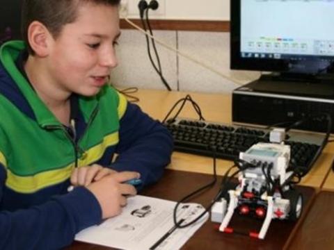 AVR Mechatronica