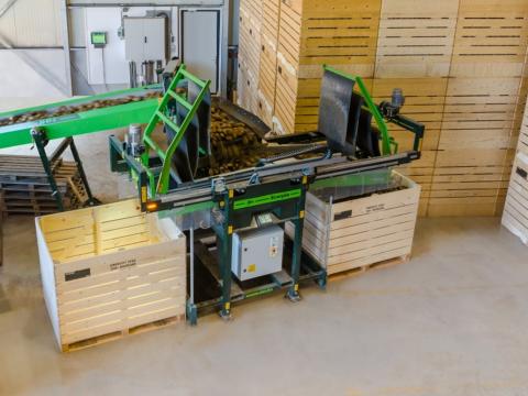 Una innovación en el programa de manipulación del cultivo de AVR: el dispositivo de llenado de cajas AVR Scorpio.